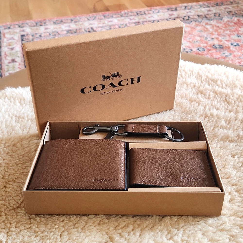 NWT IOB Coach Dark Saddle Brown Leather 3 Piece Wallet & Key Ring Set 🤎🔑